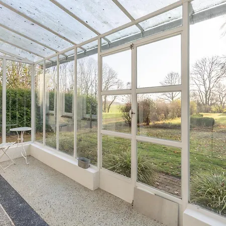 Historisches Mit Outdoor-sauna *