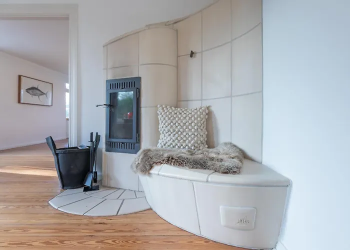 Historisches Mit Outdoor-sauna Feriehus