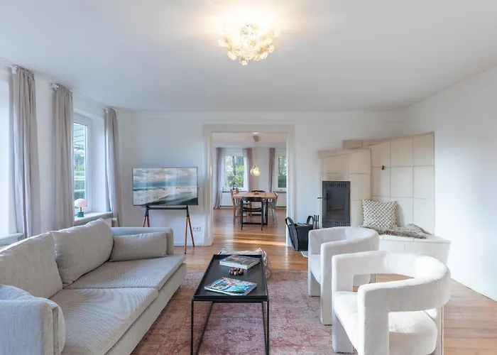 Historisches Mit Outdoor-sauna Feriehus